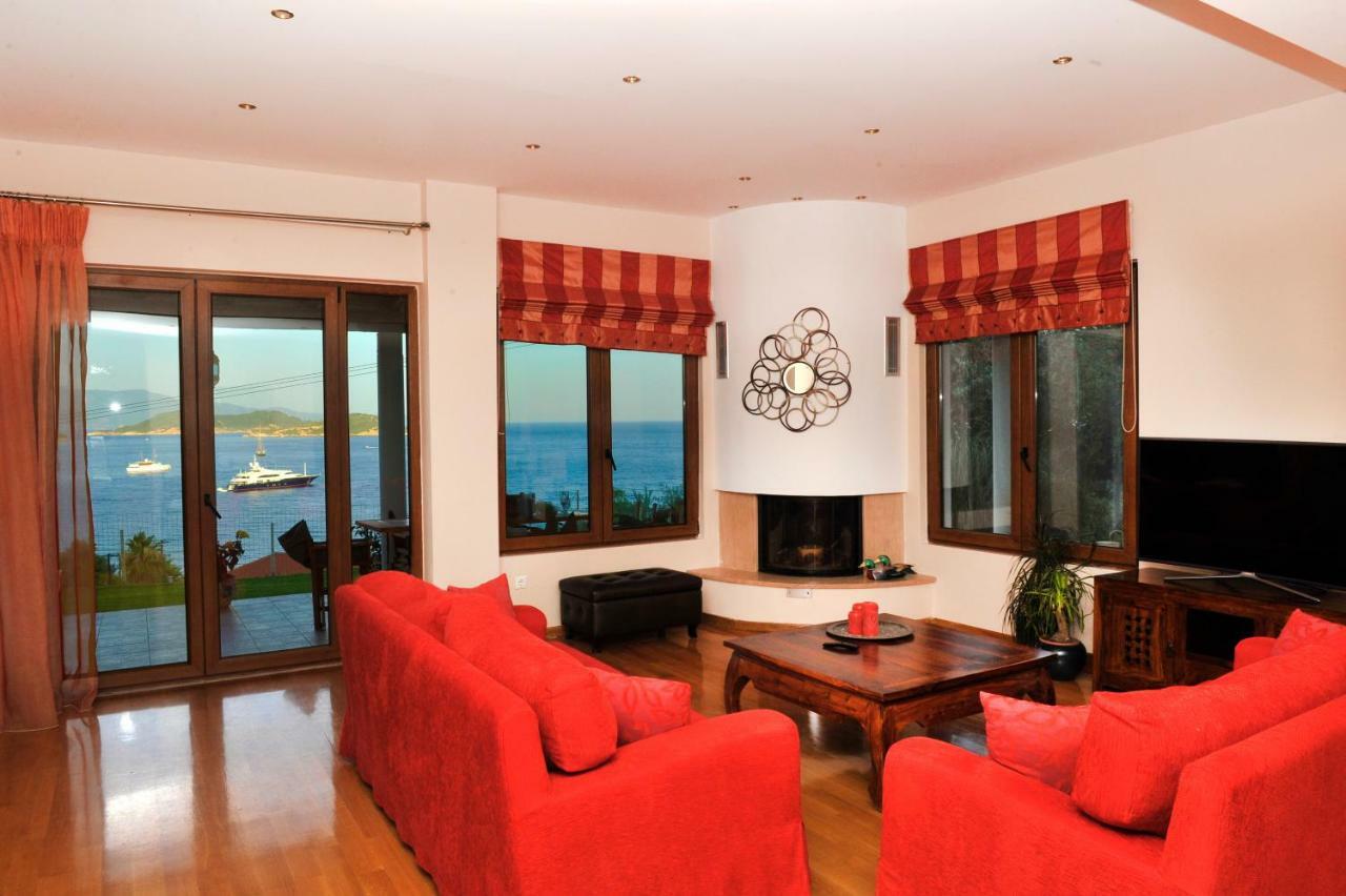 Poseidon Villa M Ammos Skiathos Town Exterior photo